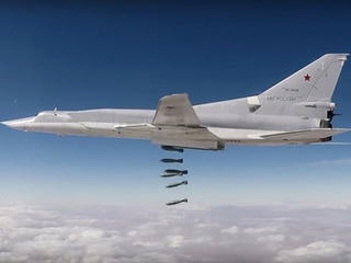 Quân đội Nga tấn công căn cứ khủng bố ngầm ở Syria