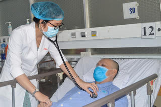 Cứu sống 4 bệnh nhân mắc bệnh tim nặng trong 4 tuần
