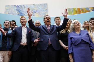 Anh đối mặt với rủi ro Brexit không thỏa thuận