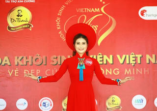 Nữ sinh khoe sắc, đua tài ở vòng sơ khảo 'Hoa khôi Sinh viên Việt Nam 2018'