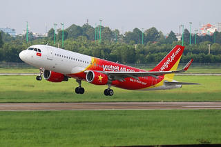 Chào xuân mới, Vietjet tung 3 triệu vé 'Kết nối yêu thương – Yêu là phải tới' giá từ 0 đồng