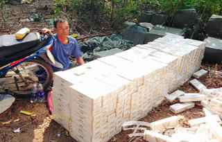Long An thu giữ hơn 2,3 triệu gói thuốc lá lậu