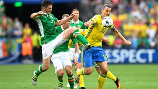 Thụy Điển 1-1 Ireland: Thụy Điển hòa may mắn