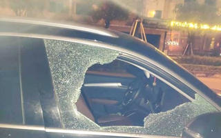 Đà Nẵng: Đập kính xe Audi lấy trộm 35 triệu đồng