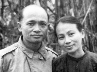 Bà Lê Thị Xuyến- người phụ nữ giữ nhiều vị trí đầu tiên