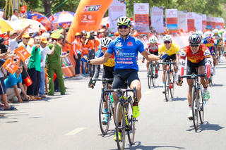 Lê Nguyệt Minh lần thứ 6 giành chiến thắng