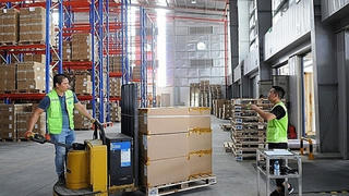 Thiếu và yếu nhân lực, logistics Việt Nam khó bứt phá