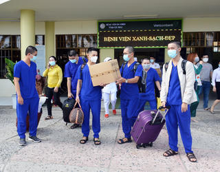 Cà Mau 'chi viện' y tế cho Thành phố Hồ Chí Minh chống dịch