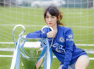 Hot girl fan Chelsea Minh Châu nói điều đặc biệt khi Kepa hóa người hùng Siêu cúp châu Âu 2021