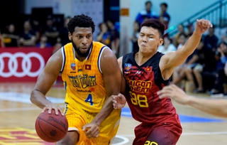 Derby Sài thành - Saigon Heat khởi đầu thuận lợi