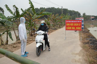 Vào tâm dịch Đông Triều