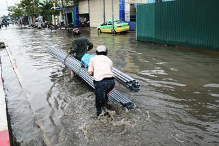 TP Hồ Chí Minh: Nỗ lực tìm cách chống ngập
