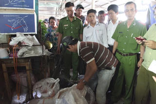 Cần Thơ: Nan giải chống hàng gian, hàng giả