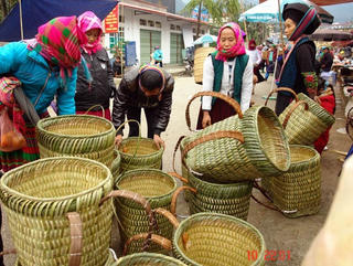 Giữ nghề đan quẩy tấu