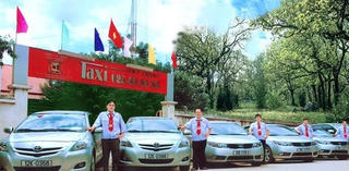 Lạng Sơn: Taxi nâng giá, “móc túi” khách hàng
