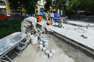 Đến hẹn, Thủ đô lại lát vỉa hè