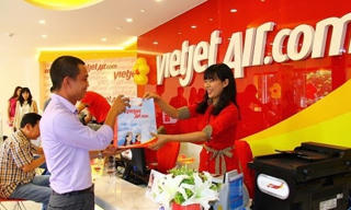 Mùa hè sôi động tại trung tâm bán vé và dịch vụ khách hàng VietJet