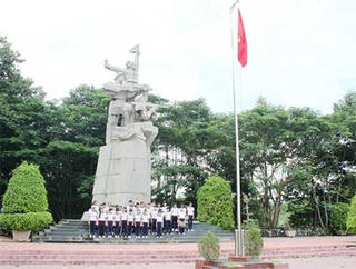 Bình Dương kỷ niệm chiến thắng Dầu Tiếng