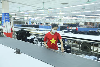 Dự báo tăng trưởng trong khó khăn