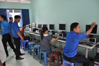 Chương trình Máy tính cũ - Tri thức mới