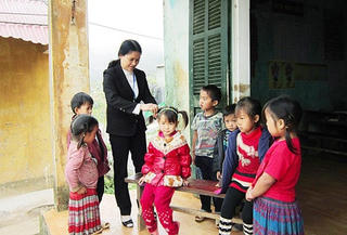 Nỗi niềm giáo viên cắm bản