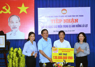 Sóc Trăng: Tiếp nhận trên 700 triệu đồng ủng hộ đồng bào miền Trung 