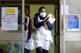 Lo ngại biến thể SARS-CoV-2 từ Nam Phi