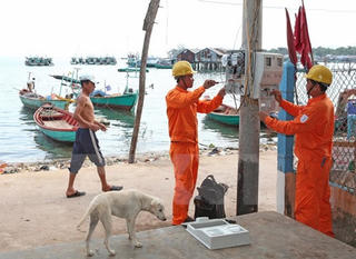 Đưa điện lưới ra 7 xã đảo tỉnh Kiên Giang