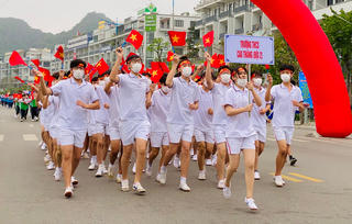 Quảng Ninh: Hơn 15.000 người hưởng ứng Ngày chạy Olympic vì sức khỏe toàn dân