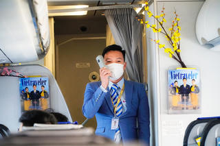 Lỗ hàng trăm tỷ đồng Vietravel  bị nghi ngờ về khả năng hoạt động liên tục