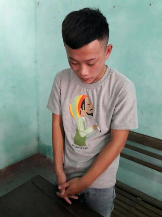 Nhận ‘chạy like’ Facebook, thanh niên phố huyện lừa được hàng trăm triệu đồng