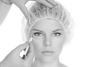 Liều mạng để... đẹp