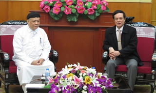 Hội Thánh Cao Đài Tây Ninh thăm MTTQ Việt Nam