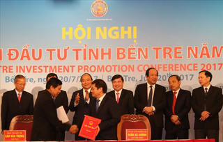 Chính quyền phải ‘ba cùng’ với doanh nghiệp