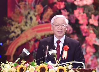 Chú trọng khen thưởng công nhân, nông dân, người lao động trực tiếp