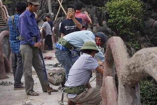 Chính thức tháo dỡ công trình sai phép ở Tràng An