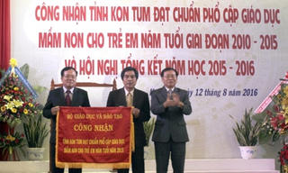 Kon Tum công bố đạt chuẩn phổ cập giáo dục mầm non trẻ 5 tuổi