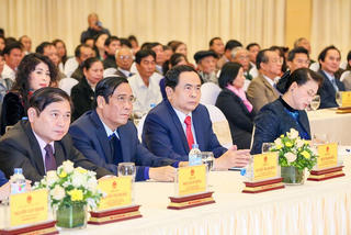 Mãi mãi không quên những Anh hùng Liệt sĩ đã ngã xuống vì Tổ quốc