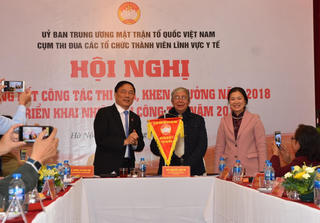 Để người Việt ưu tiên dùng thuốc Việt chữa bệnh