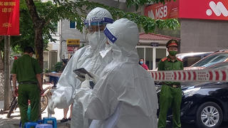 Hà Nội phong tỏa tạm thời tòa nhà 59 Quang Trung do có ca dương tính