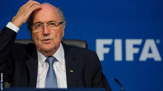 Các nhà tài trợ yêu cầu Chủ tịch FIFA Blatter từ chức