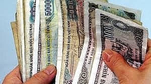 Giám sát tiêu hủy tiền không đủ tiêu chuẩn lưu thông