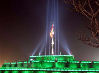 Thừa Thiên-Huế bắn lửa 21 phát súng thần công chào đón năm mới 2019