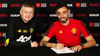 Bruno chốt hợp đồng ‘khủng’ với MU, sẵn sàng kiến tạo cho Ronaldo trước West Ham