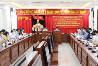 Xử lý kịp thời đảng viên, tổ chúc đảng có dấu hiệu vi phạm