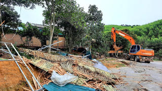 Quảng Ninh: Hoàn thành cưỡng chế nhà hàng kinh doanh trái phép trên đất lâm nghiệp… 