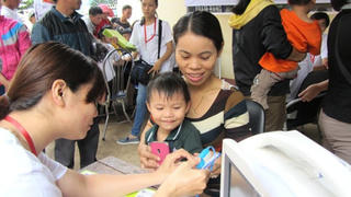 Hơn 1,3 tỷ đồng phẫu thuật tim cho trẻ em nghèo