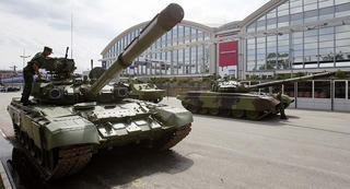 Serbia cảnh giác cao độ khi quân đội Kosovo tiến gần khu vực kiểm soát