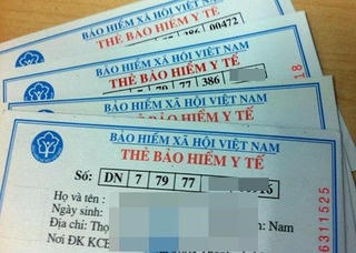 Nghệ An: 4.581 người nghèo được tặng thẻ BHYT