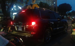 Tỉnh ủy Hậu Giang báo cáo 'đẹp' vụ Phó chủ tịch tỉnh đi xe Lexus